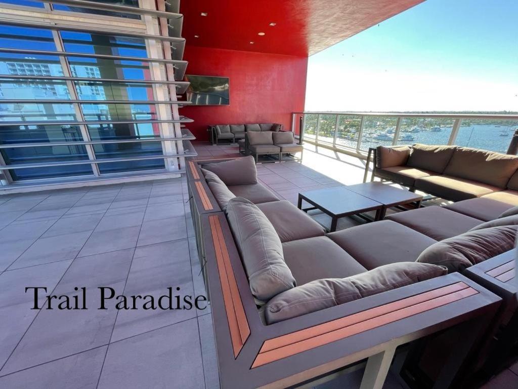 Costa Hollywood Steps To Beach Bagian luar foto