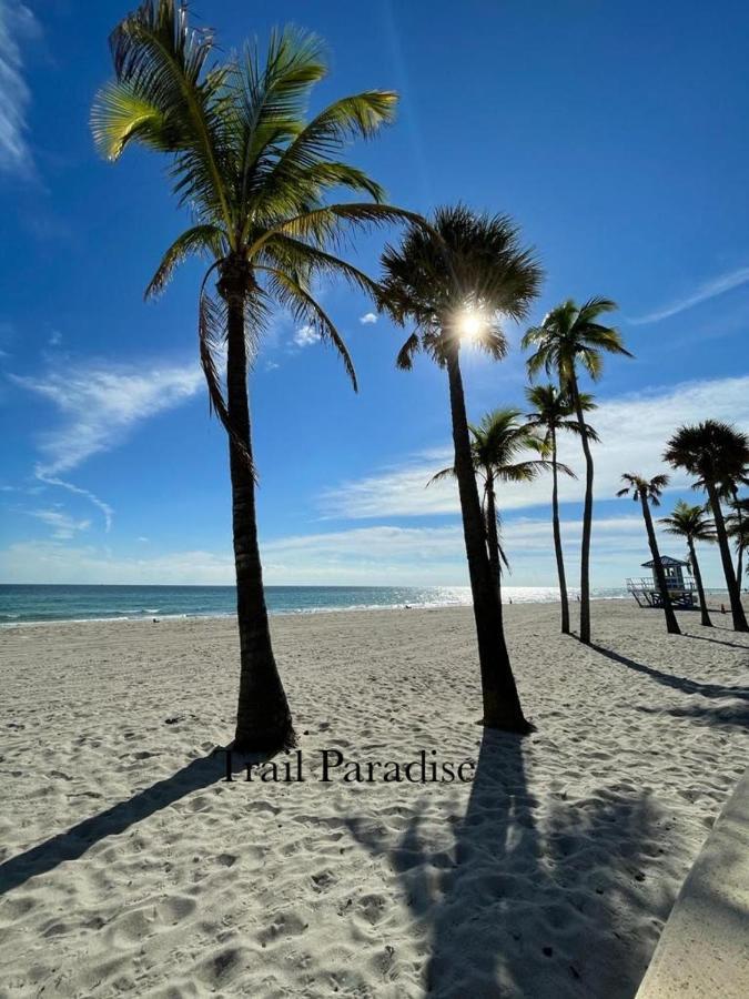Costa Hollywood Steps To Beach Bagian luar foto