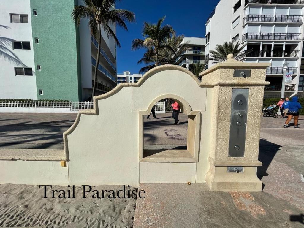 Costa Hollywood Steps To Beach Bagian luar foto